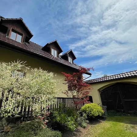 Сasa de vacaciones Bohdanečská *