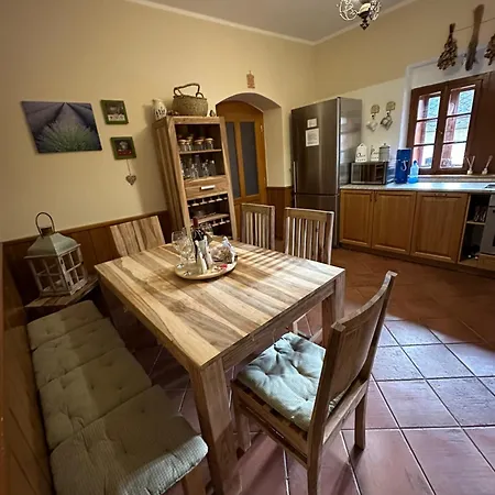 Bohdanečská * Bohdaneč